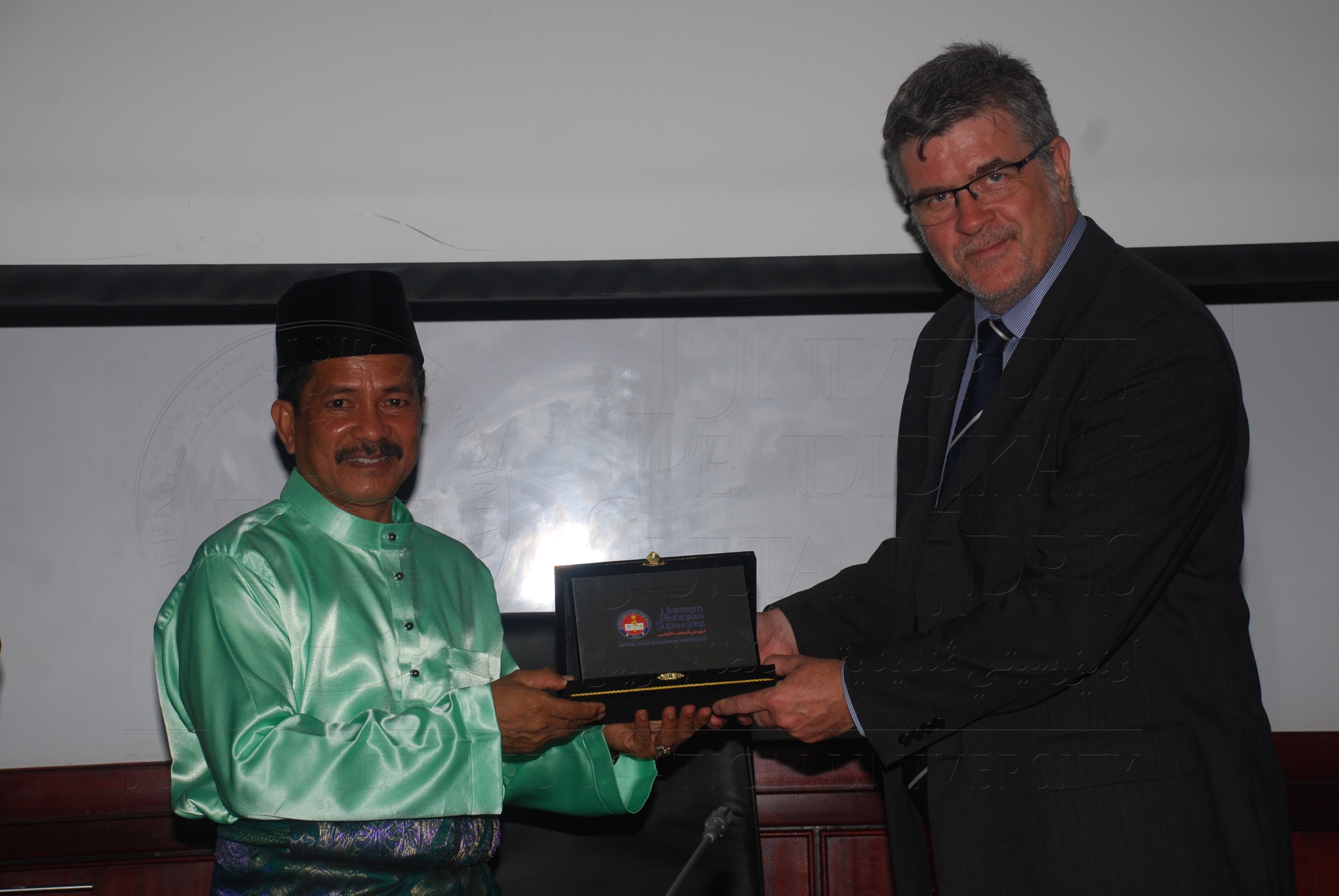 PRO15 134 LOI DSC 0674